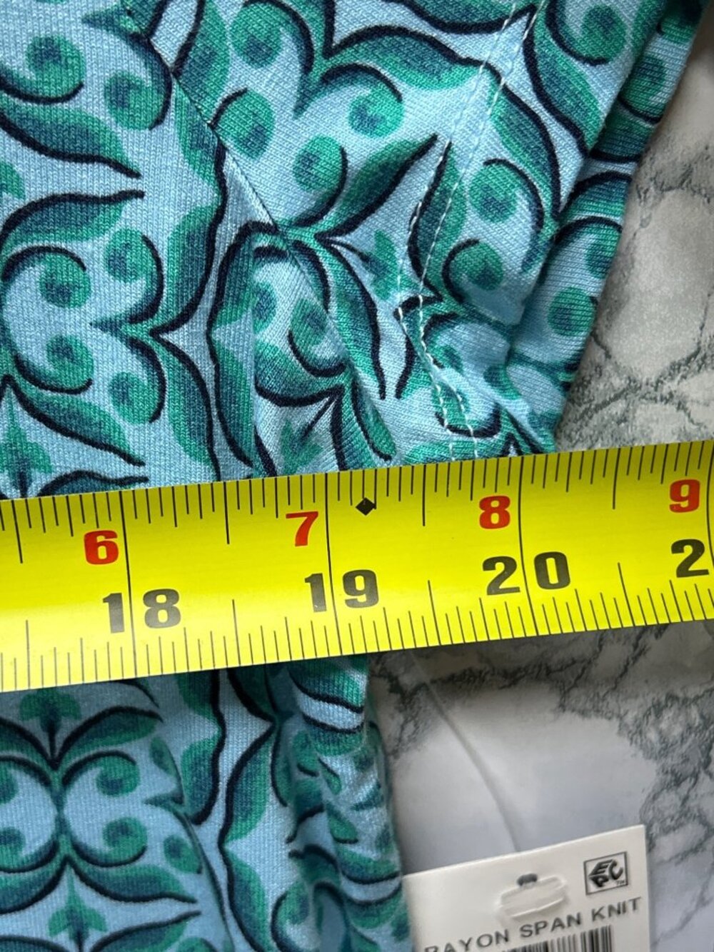 JM Collection Womens Large Blue & Green Cold Shoulder Top Geometric Print Rayon - Picture 5 of 8